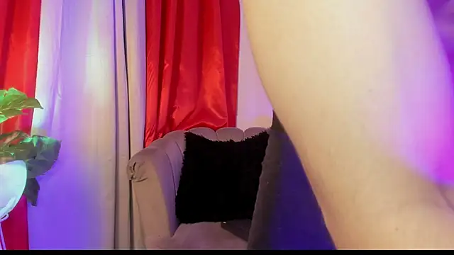 im seven online show from March 3, 6:08 am