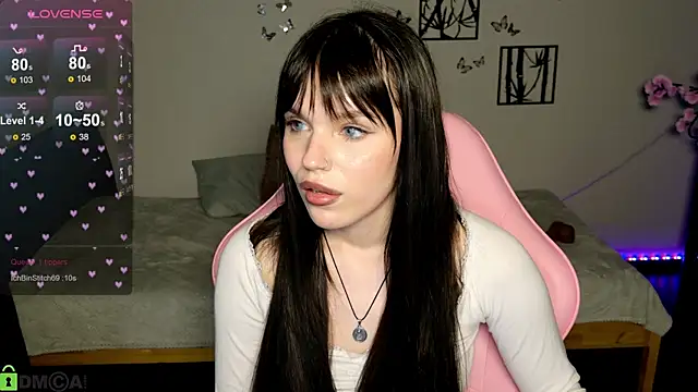 Snapshot of JanetCensley chatting on June 3, 2:33 pm JanetCensley online show from June 3, 2:33 pm
