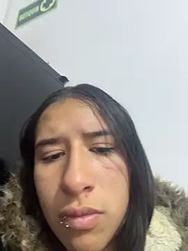 LilyRossi  online show from May 2, 12:10 pm