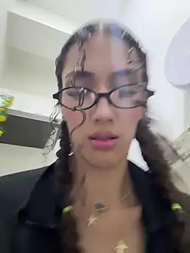 samantha rogers online show from March 18, 1:47 pm