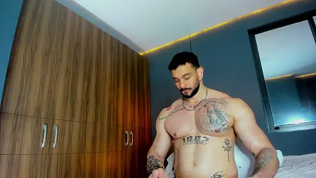 massimo visconti online show from March 16, 3:01 am