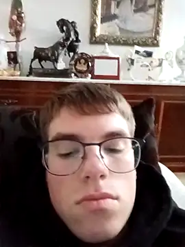 Alejandro27003 online show from March 3, 3:40 pm