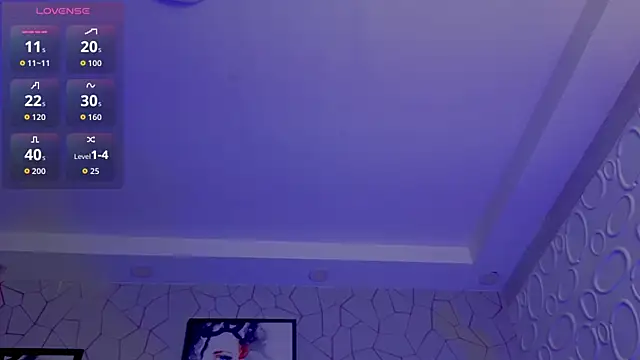 Genesisraydenx online show from July 22, 8:22 pm