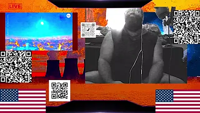 Snapshot of RussellTaylorLacy chatting on May 14, 7:09 pm RussellTaylorLacy online show from May 14, 7:09 pm