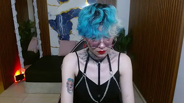 Lyra tay online show from April 11, 7:07 pm