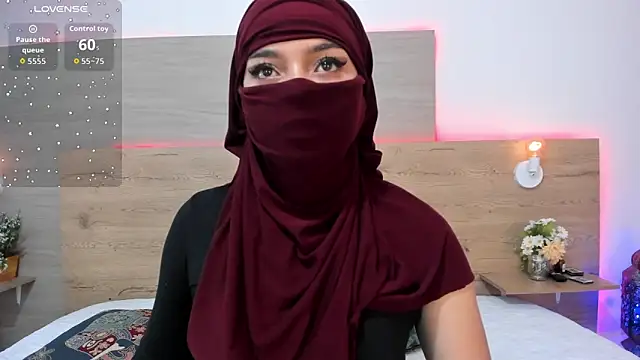  jennaa online show from April 14, 8:04 pm