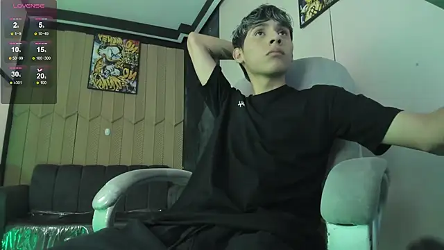 DeilanWolf online show from March 4, 4:29 am