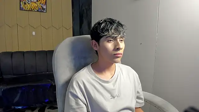 DeilanWolf online show from March 5, 4:41 am