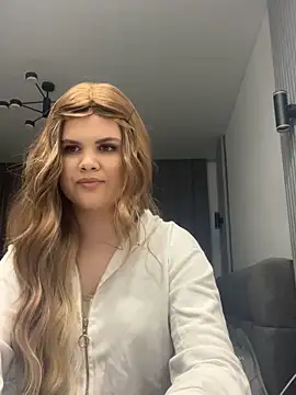 Lollipop p  online show from April 21, 9:06 pm