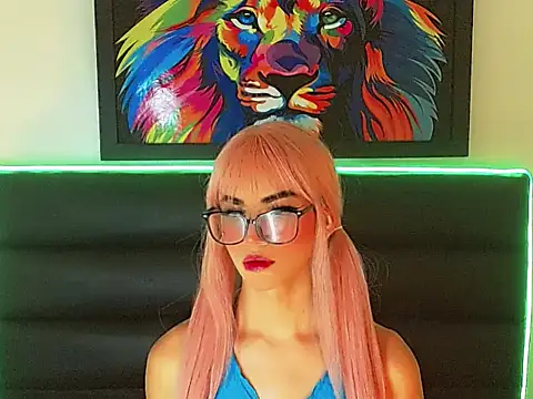 daphne wilson online show from March 3, 7:20 pm