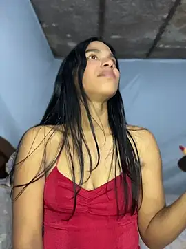 Snapshot of FlorSalvaje_ chatting on May 20, 11:00 pm FlorSalvaje online show from May 20, 11:00 pm