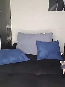 Brinnehh online show from April 23, 3:08 am