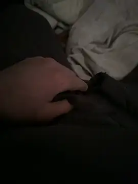 noorqwertz online show from April 14, 4:02 pm