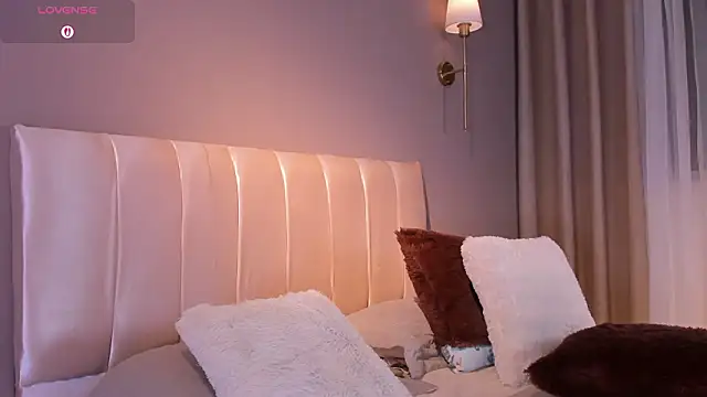 Agata Laurent  online show from March 12, 3:34 am