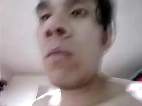 Snapshot of CardoMartinez01 chatting on June 16, 12:57 am CardoMartinez01 online show from June 16, 12:57 am