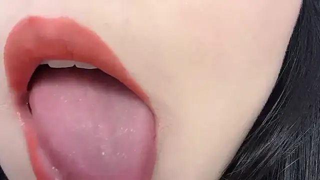 Susu-36E online show from April 21, 10:32 am