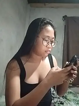 Snapshot of angelpinay44 chatting on June 30, 3:02 pm angelpinay44 online show from June 30, 3:02 pm