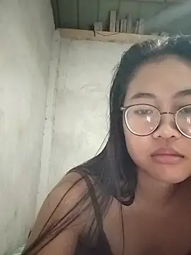 Snapshot of angelpinay44 chatting on July 26, 4:25 pm angelpinay44 online show from July 26, 4:25 pm