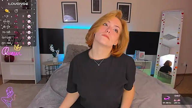 DellaRows online show from April 23, 11:20 am