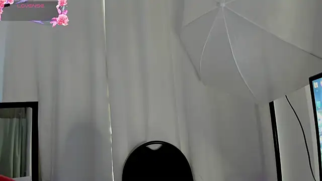 Sharon Storm online show from March 28, 1:54 pm