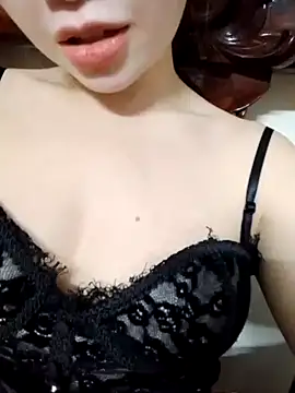 Liisa loveU online show from March 31, 3:34 pm