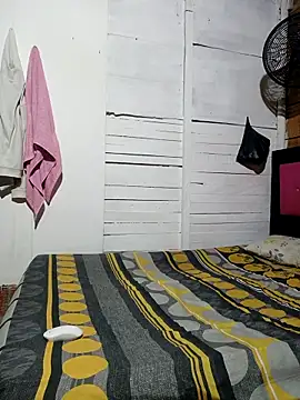 Sophia Noah online show from March 6, 10:50 pm