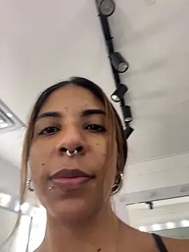 VioletaHills  online show from April 8, 12:16 pm