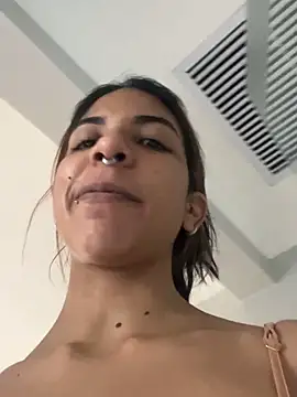 VioletaHills  online show from April 22, 12:07 pm