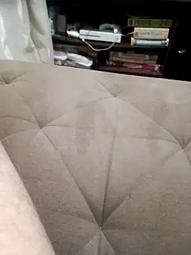 lorinho42 online show from March 10, 8:14 pm