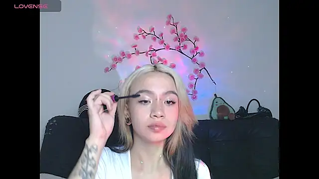 sweet molly420 online show from June 18, 5:08 am