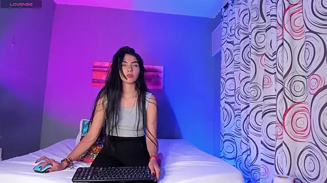 SweetAliss26 online show from March 5, 10:28 pm