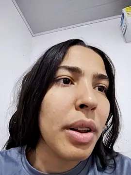 allyson-cute03 online show from March 1, 1:29 am