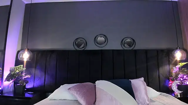 alejandra  garcia online show from March 21, 3:33 am