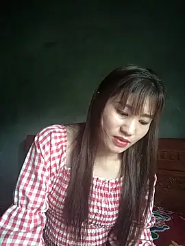 Lilinn  online show from March 5, 4:08 am