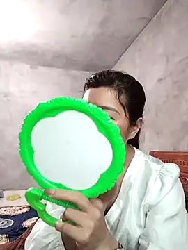 Lilinn  online show from April 3, 11:58 pm