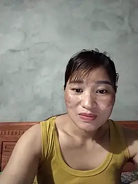 Lilinn  online show from April 4, 12:46 pm