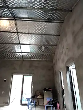 Lilinn  online show from April 8, 10:04 am