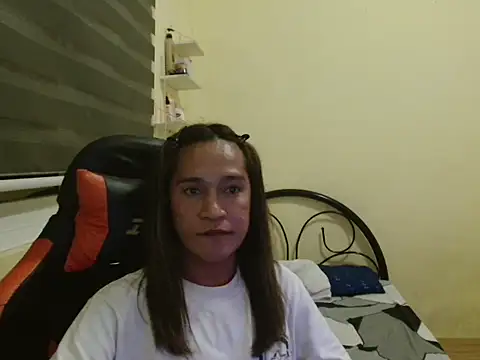 ashelyxyn69xx online show from July 30, 4:06 pm