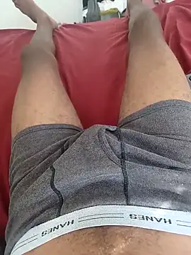 tallneck online show from April 21, 8:12 pm