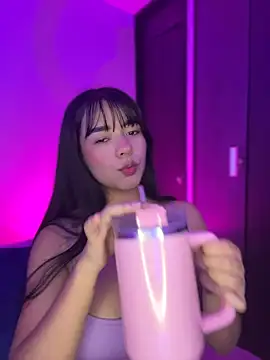 Sophia Wy online show from April 23, 12:56 am