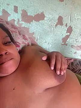 friendlybitch22 online show from April 12, 11:04 am