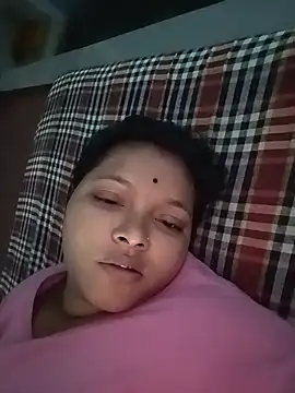 Snapshot of priti_25 chatting on July 27, 11:12 pm priti 25 online show from July 27, 11:12 pm