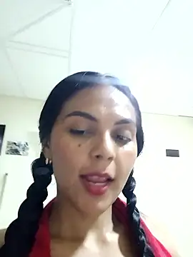 Liss smith online show from March 6, 3:47 am