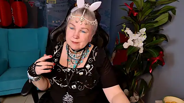 LilaMaharani online show from April 4, 12:13 pm