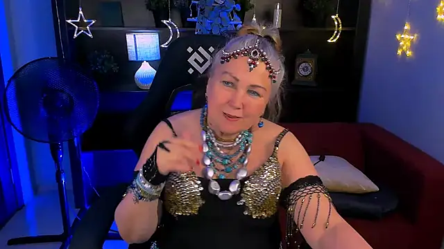 LilaMaharani online show from April 12, 12:32 pm