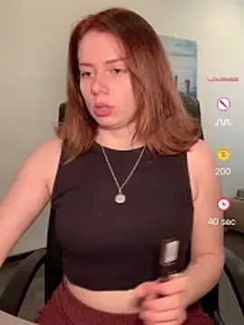 VelvetChloe online show from April 24, 1:02 pm