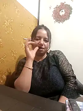 roxana e43 online show from April 18, 9:15 pm