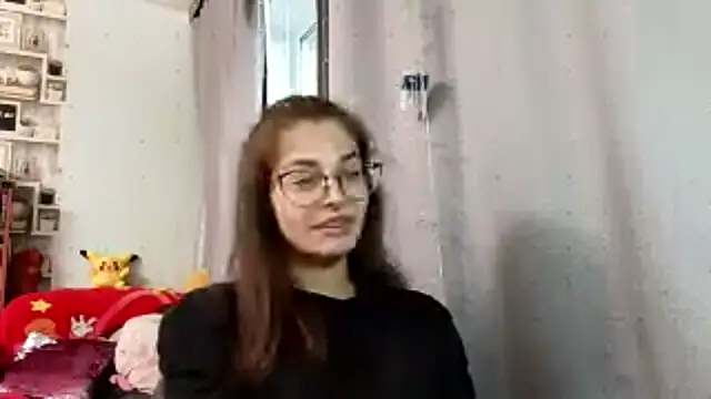 JInaMillsap online show from April 20, 9:12 am