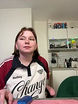 soft focus online show from March 21, 4:50 am