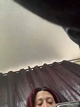 Zoe fiire online show from March 2, 12:01 pm